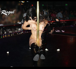 Nude Dance By Sunny Leone - Sunny Leone stripclub 2